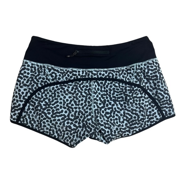 Lululemon Running Shorts Athletic Blue Black Polka Dot Gym Workout Size 6 Small - Picture 4 of 5